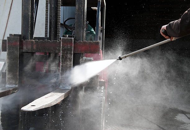 Best Factory Floor Cleaning  in Clinton, LA